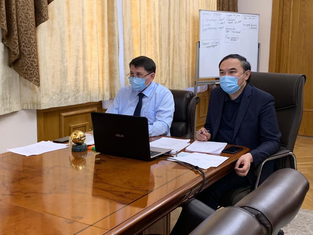 Ержан Бабакумаров провел совещание с руководством лабораторий по вопросам исполнения поручений Президента РК