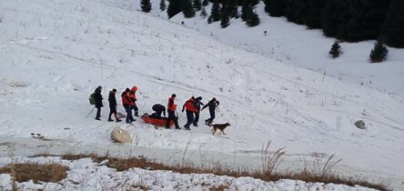 Сломавшего ногу в урочище Кок-Жайлау туриста эвакуировали спасатели