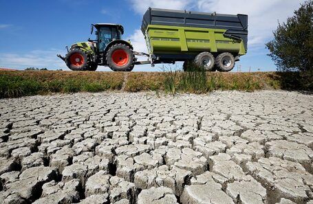 Франция вынуждена начать экономить воду