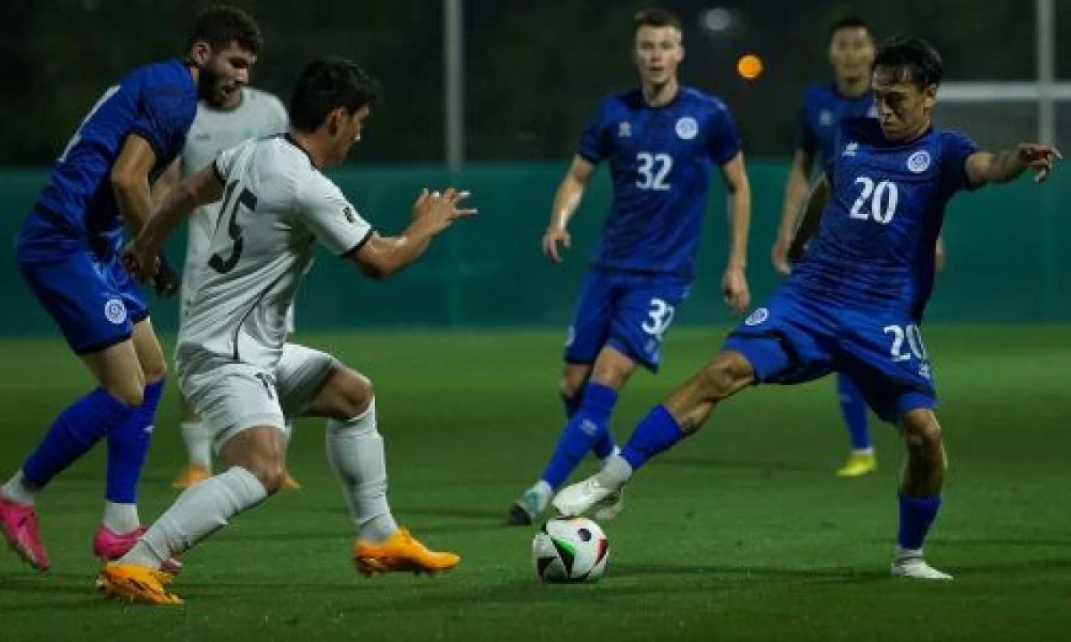 Сборная Казахстана по футболу победила Туркменистан со счетом 2:0