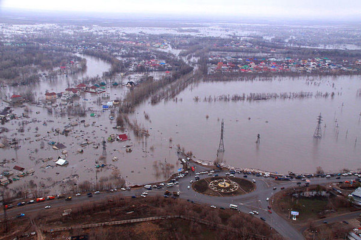 Вода достигнет Уральск за 5-6 дней: в Оренбурге под паводком оказались 10 тысяч домов