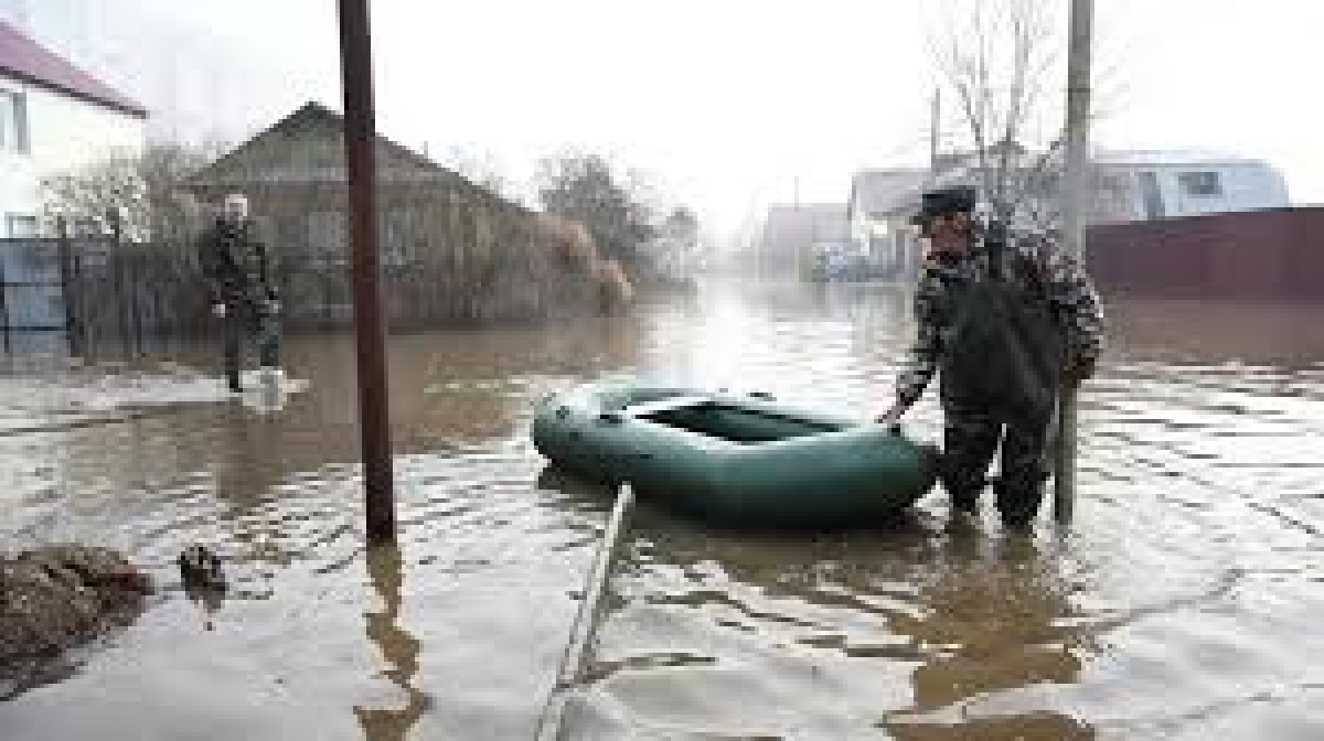 Стало известно сколько людей погибло во время паводков в Казахстане