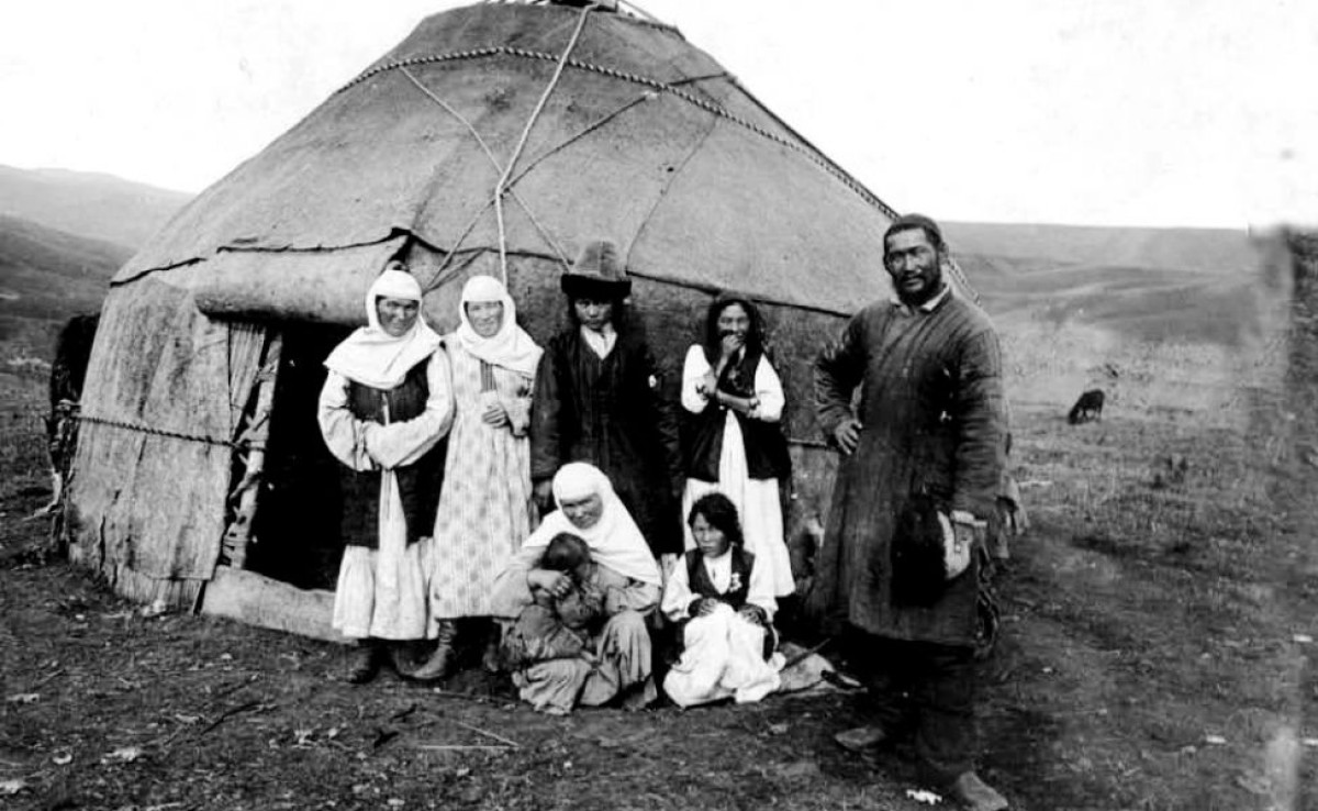 17 токалок: Сколько жен имели казахские ханы