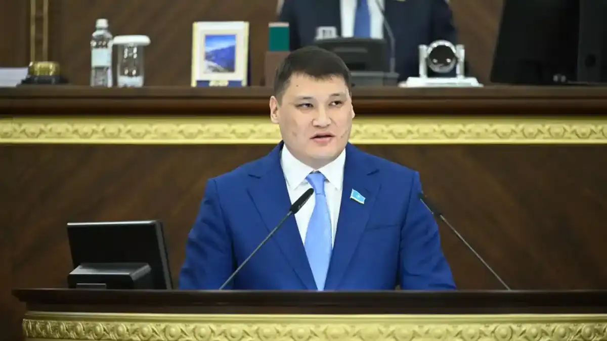 Отец подозреваемого в стрельбе в Берденова выступил с заявлением