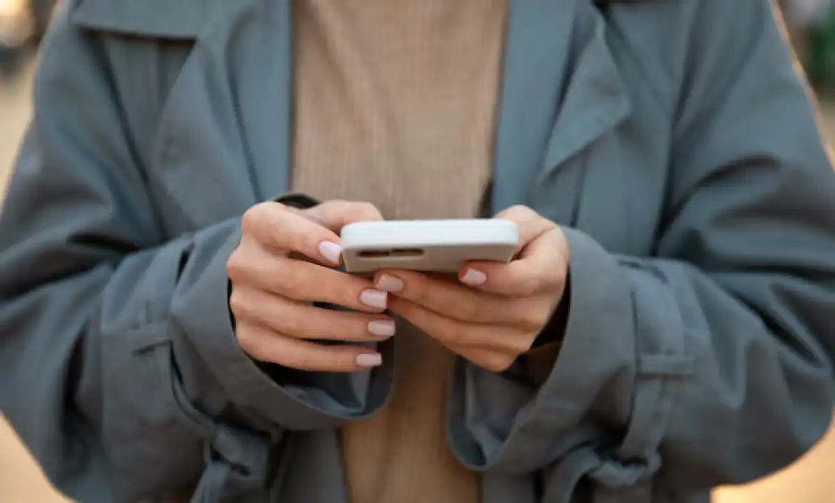 Через неделю в Казахстане начнут блокировать смартфоны