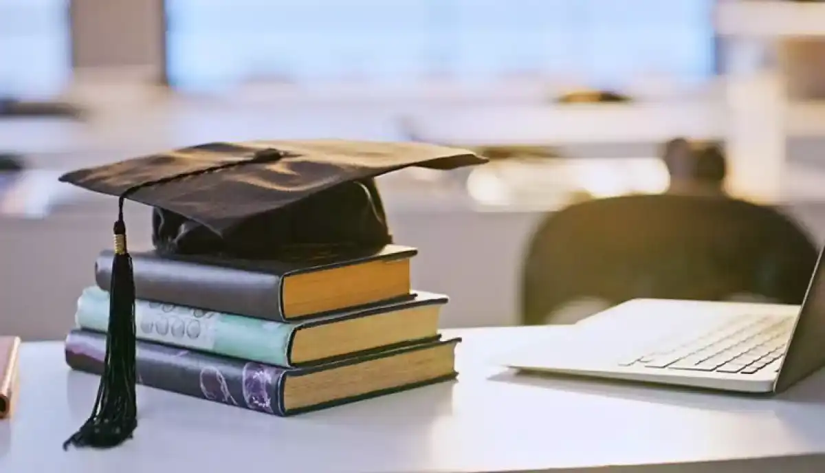 🎓 Поздравляем обладателей образовательных грантов!