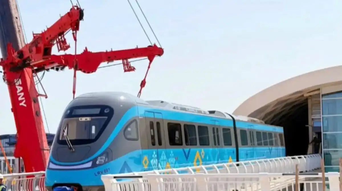 В Астане для LRT уложили «бесшумные» рельсы