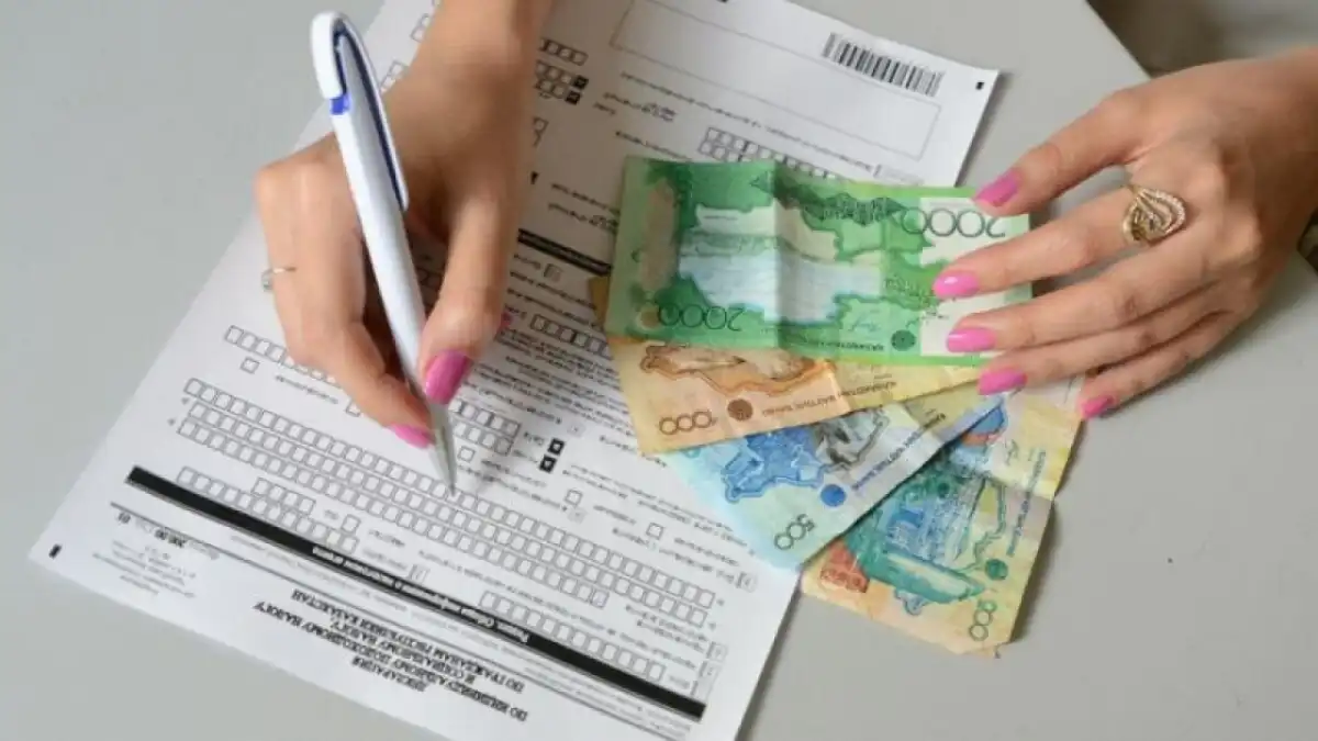 Кто будет сдавать форму 250.00 и что в ней отражать
