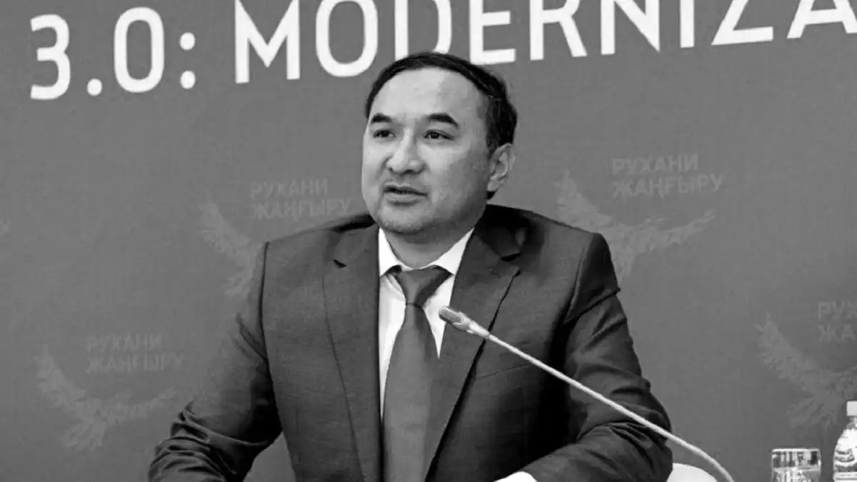 В Астане известный чиновник был избит и умер