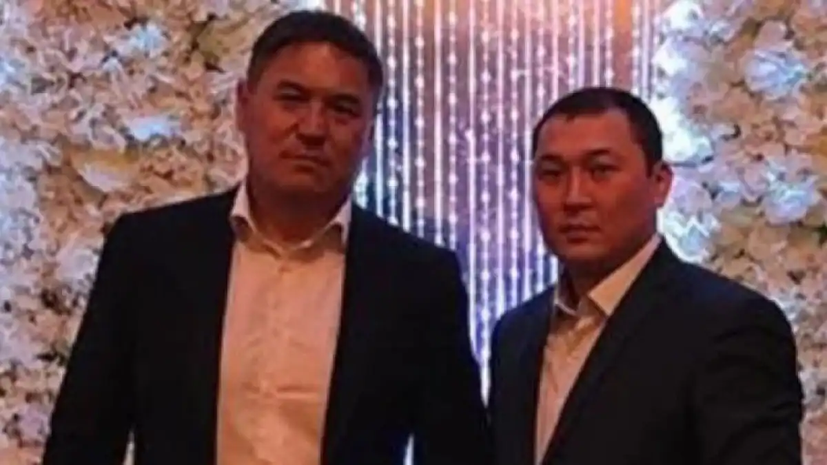 Кандидата не допустили до выборов в Кыргызстане из-за фото с Камчы Кольбаевым