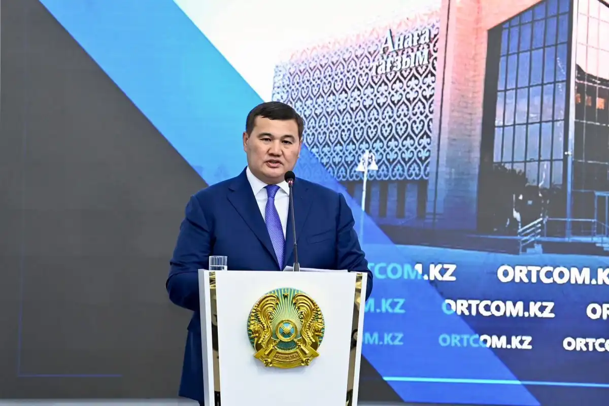 В Кызылорде работникам культуры вручили 40 квартир в новом жилом доме