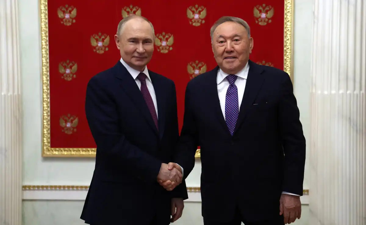 Назарбаев встретился с Путиным: в чём причина?