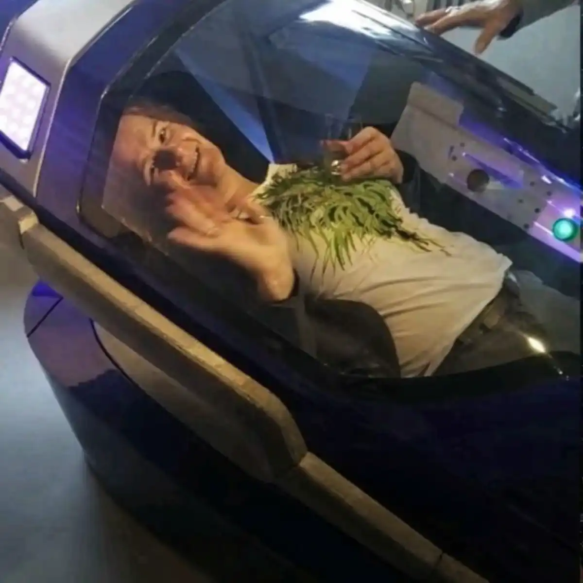 Смерть по нажатию кнопки: гуманность или тревожный символ эпохи?