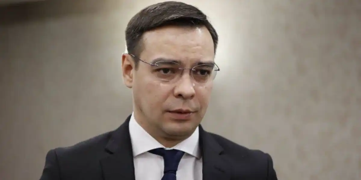 Презумпции невиновности и и запрет на самообвинения: какие нормы предлагают закрепить в Контитуции