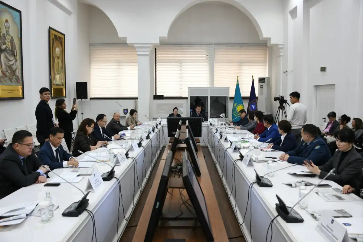 В КазНУ обсудили концептуальные основы проекта новой Конституции