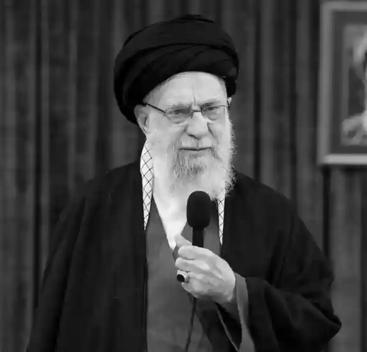 Кто временно возглавит Иран после гибели Хаменеи?