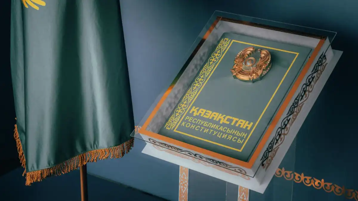 Данияр Абитаев: Любая конституция – это прежде всего документ и теория