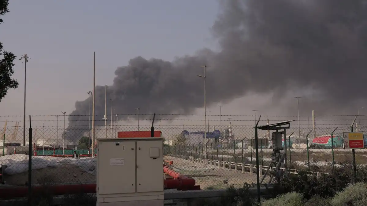 В Дубае напомнили об уголовной ответственности за распространение слухов