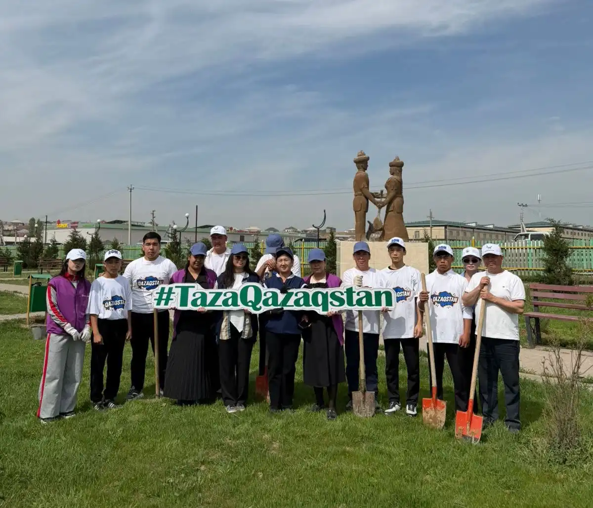 Как волонтеры меняют Туркестанскую область: итоги экологической акции