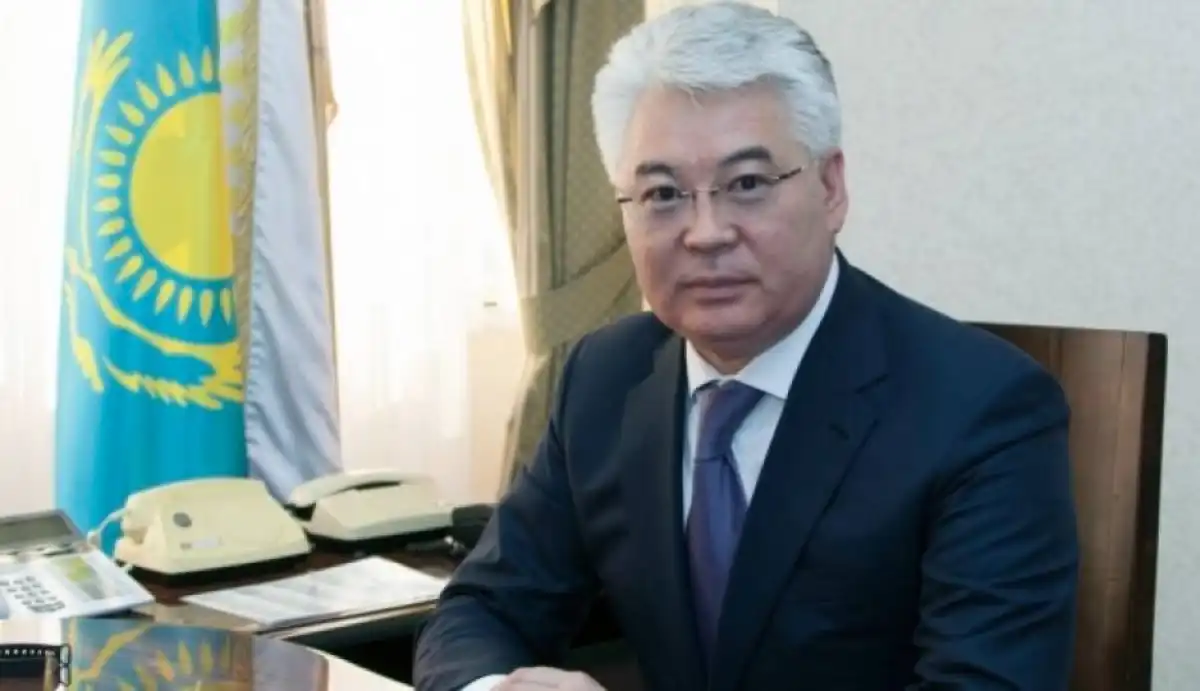 Токаев освободил от должностей послов Казахстана в Узбекистане и Румынии