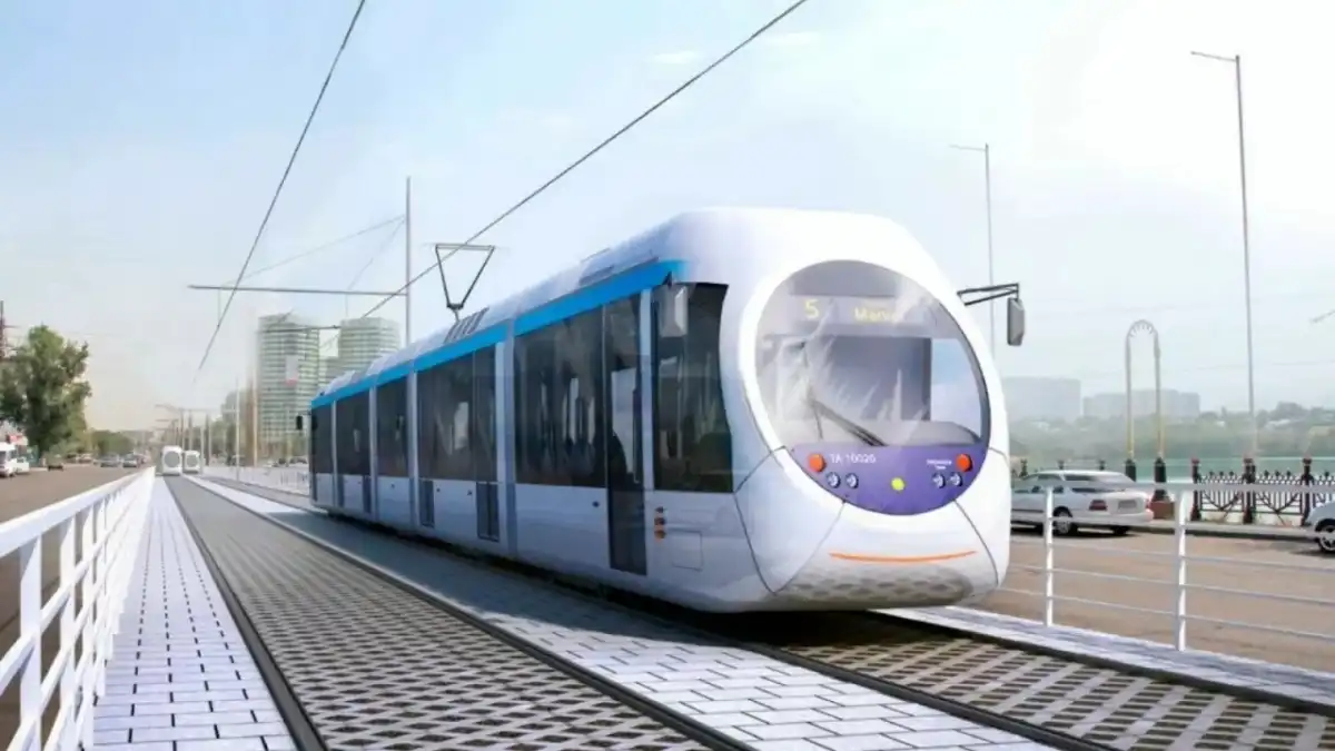 В Алматы демонтируют 165 старых трамвайных опор для строительства LRT