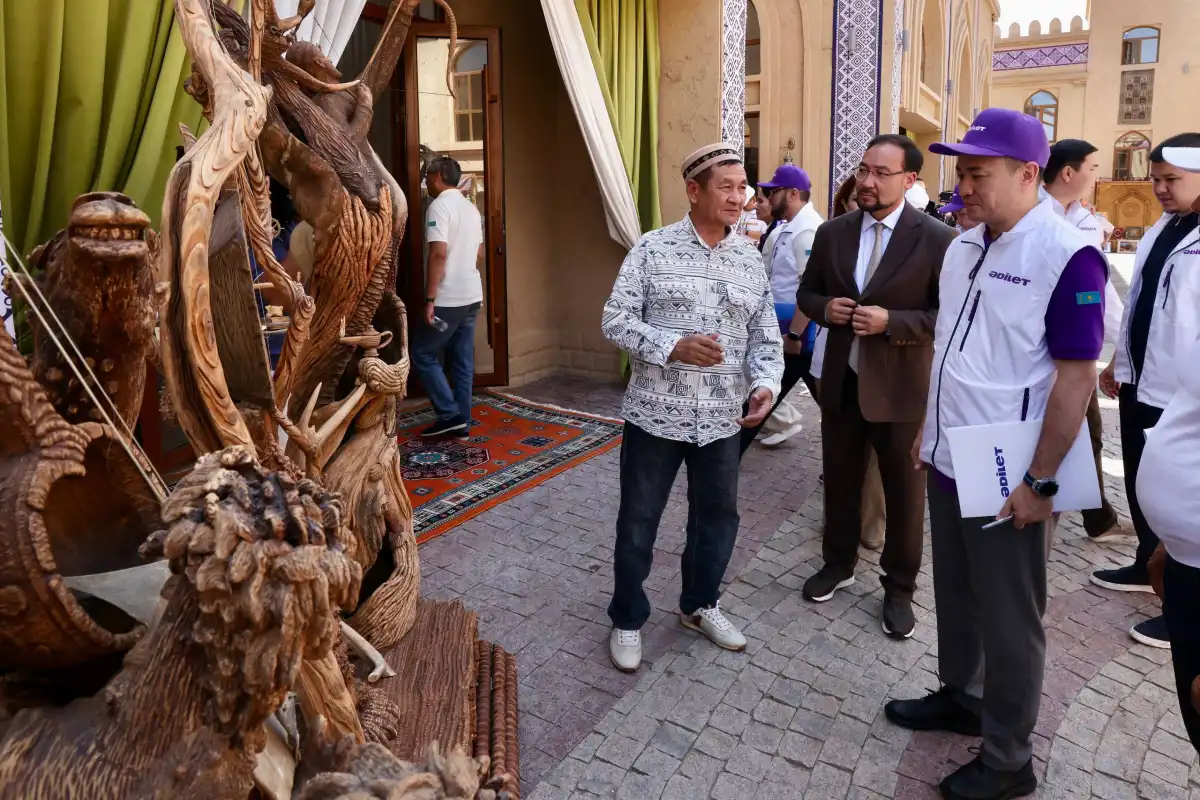 «Әділет» предлагает законодательно закрепить статус ремесленников и поддержать креативную экономику