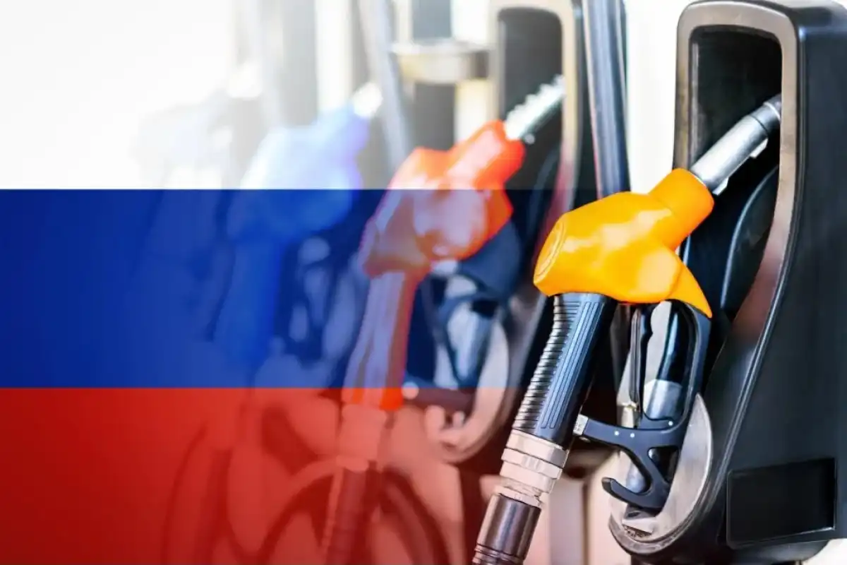 Россия начала импортировать бензин из Индии