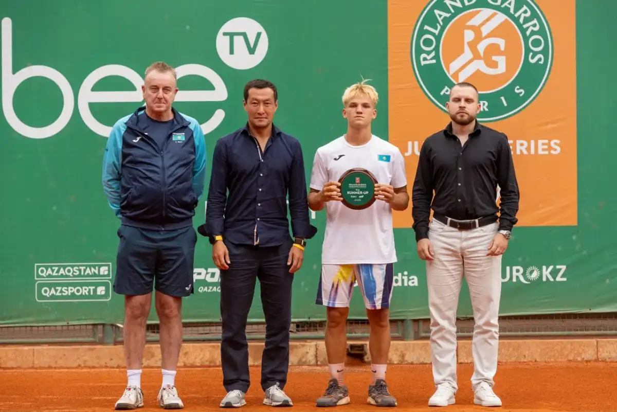 Казахстанцы взяли три медали на турнире «Roland-Garros Junior Series»