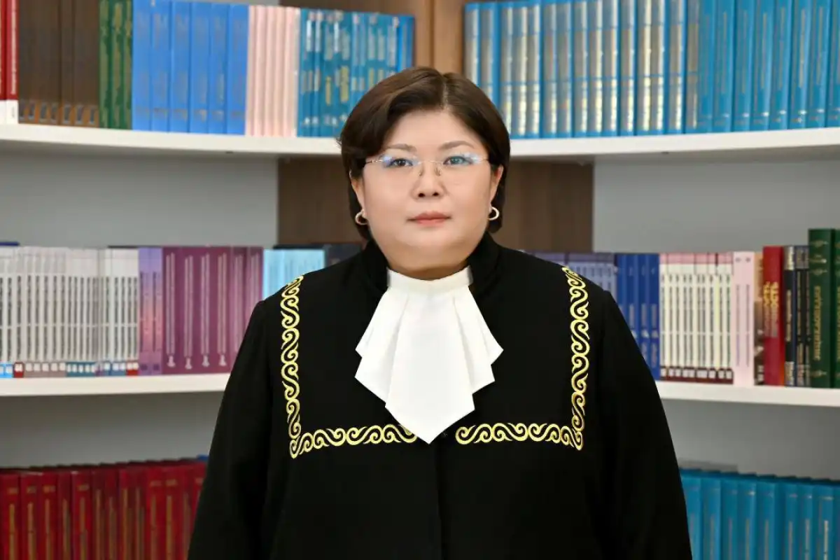 Эльвира Әзимова вновь назначена председателем Конституционного суда