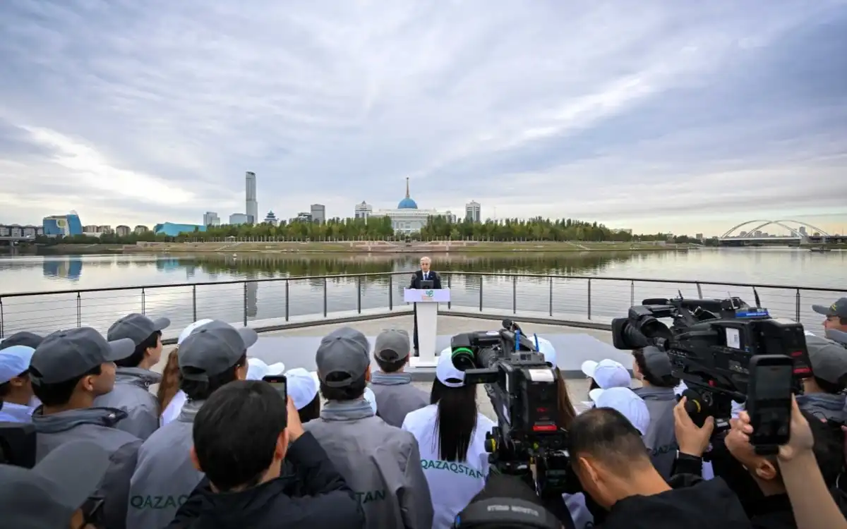 Президент призвал казахстанцев с ответственностью относиться к стране
