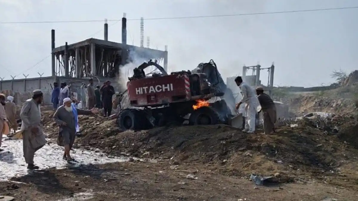 В Пакистане при нападении на полицейский пост погибли 12 человек
