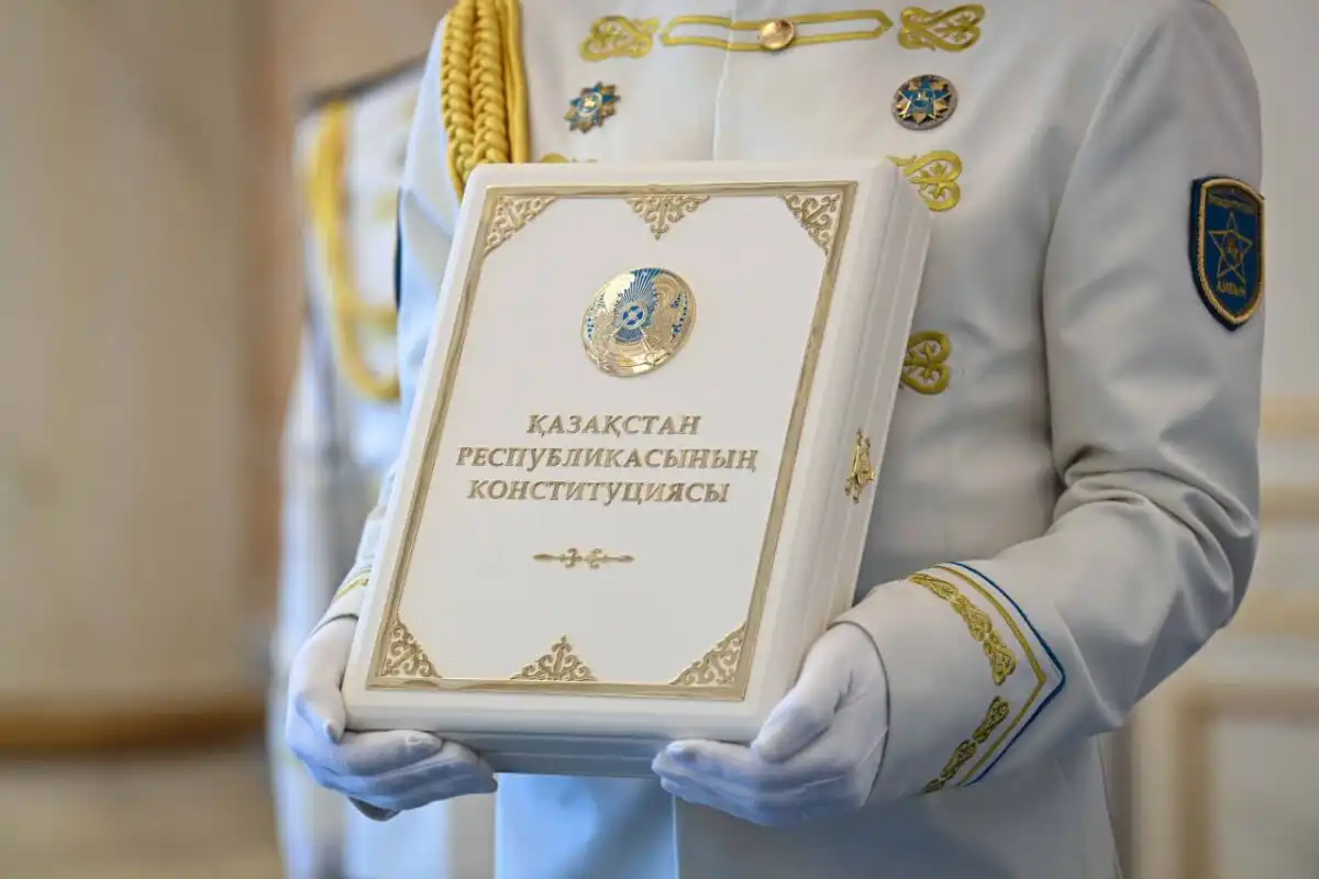 Новая Конституция: главный принцип правопорядка в стране