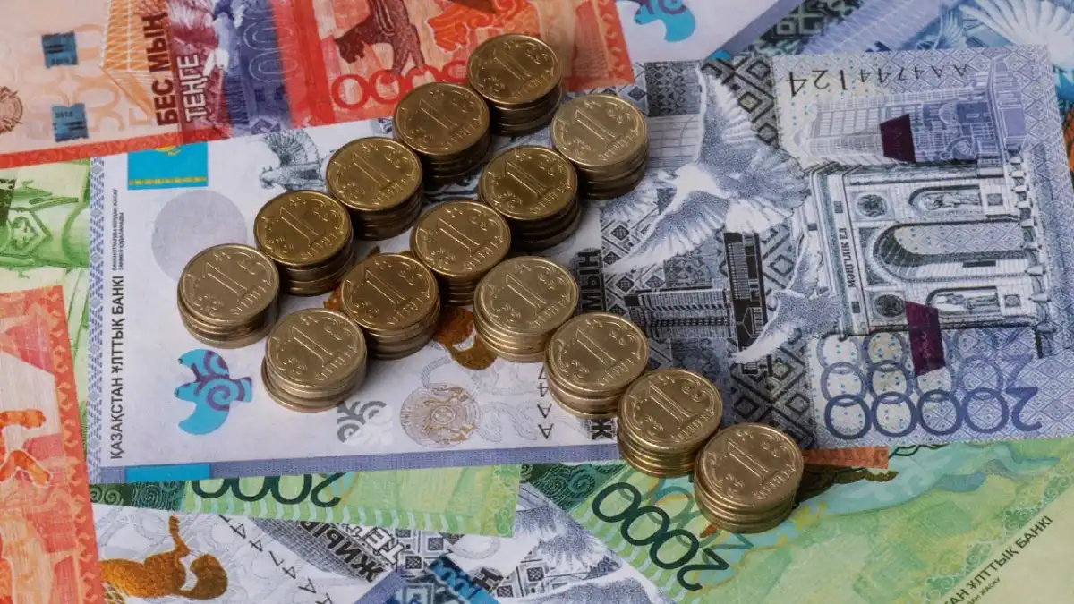 Смарт-система дополнительно начислила казахстанцам 322 млрд тенге налогов