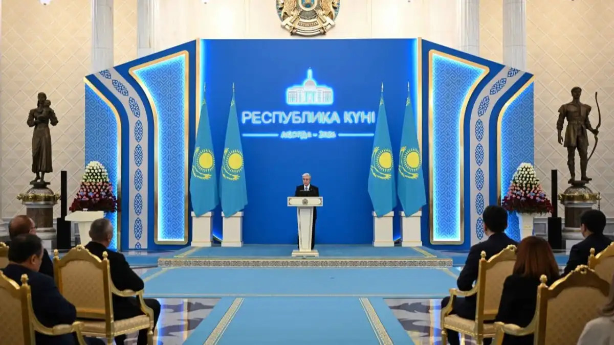 Токаев: паспорт Казахстана пользуется высоким уважением в мире