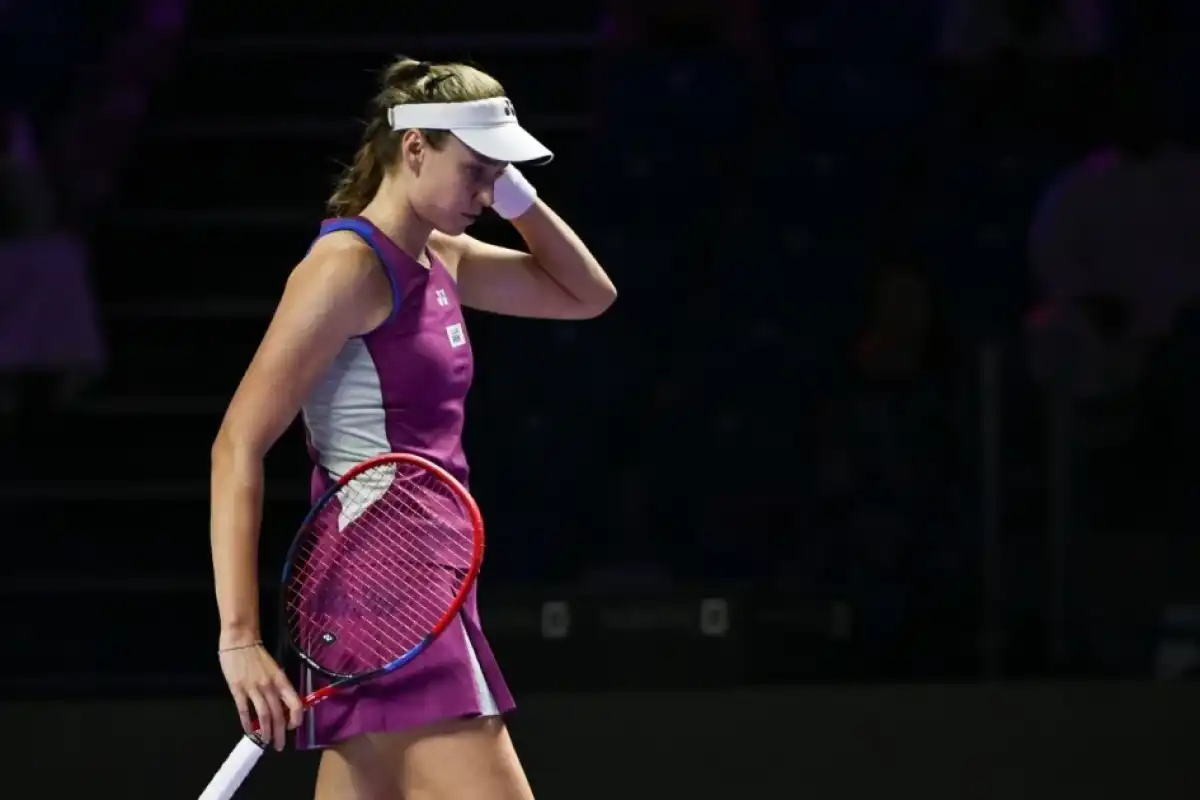 ⁠Елена Рыбакина уверенно обыграла канадку в финале